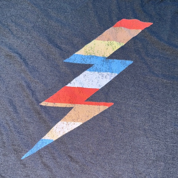Z Supply T-Shirt with Lightning Bolt Design - Picture 2 of 6